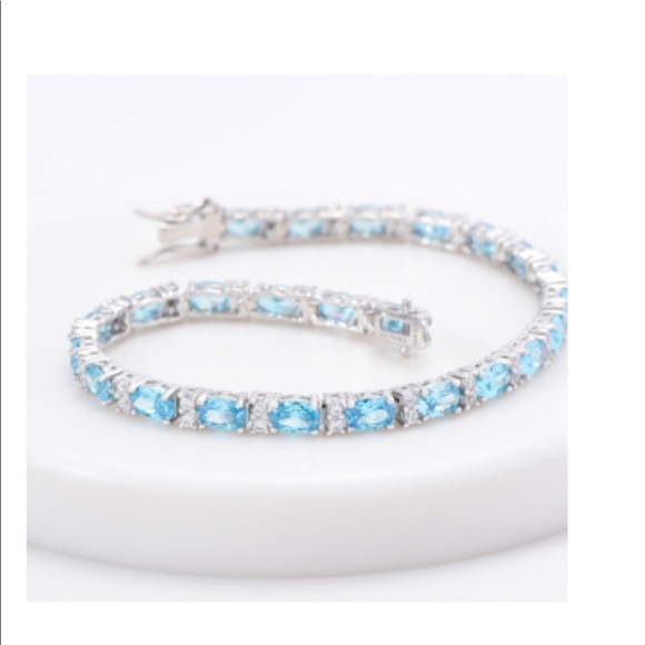 Diamondique Jewelry - Glitz Glam shimmer Tennis bracelet